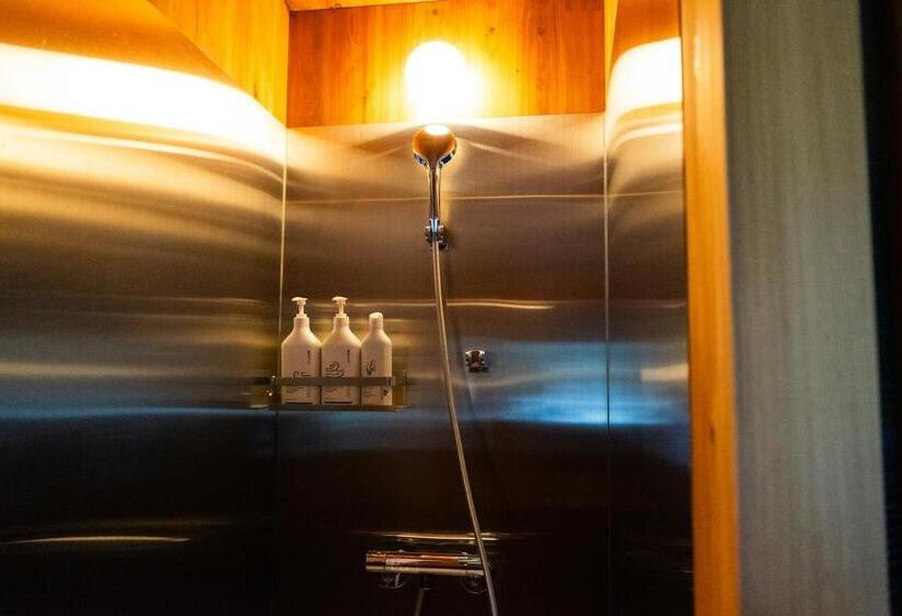 酒店 Earthboat Village Kurohime