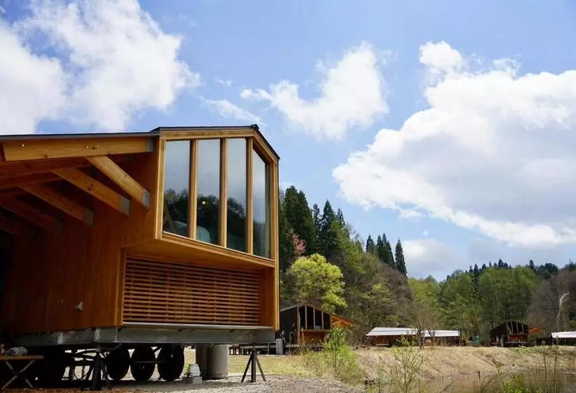 Hotelli Earthboat Village Kurohime