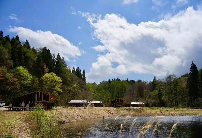 Hotelli Earthboat Village Kurohime