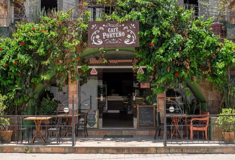 Общежитие Porteño Loft Búzios