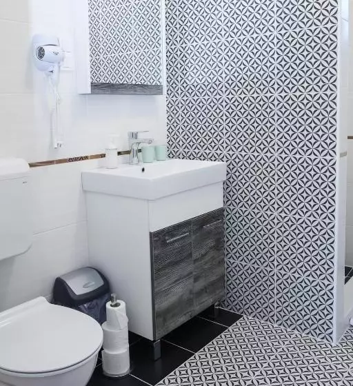 Aamiaismajoitus (B&B) Cigándi Családi Panzió