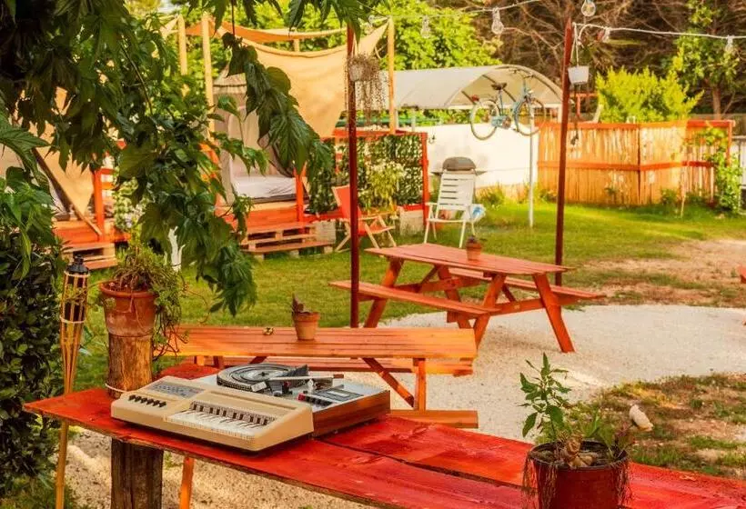Chill Garden Experience B&b