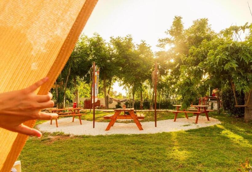 Chill Garden Experience B&b