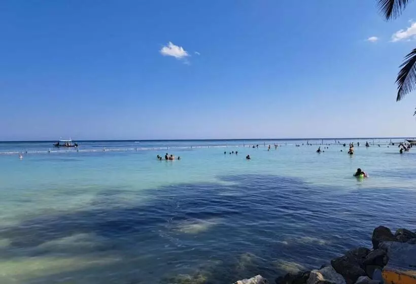 ホテル Hidden Jems Mahahual Hostel