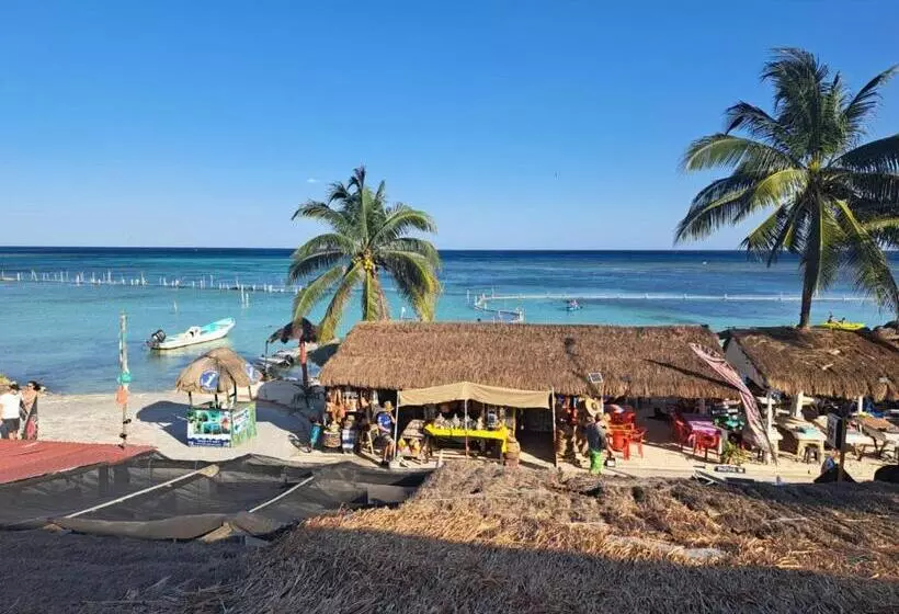 ホテル Hidden Jems Mahahual Hostel