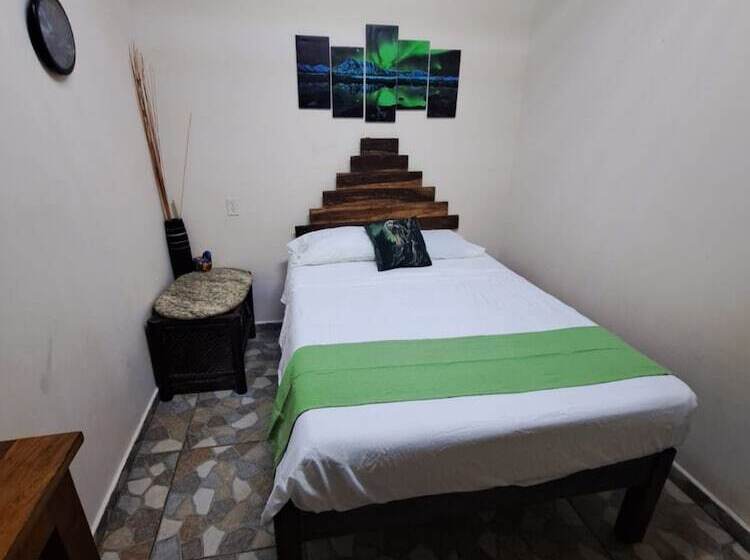 ホテル Hidden Jems Mahahual Hostel