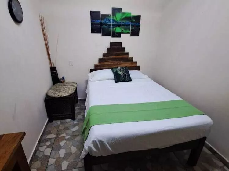 ホテル Hidden Jems Mahahual Hostel