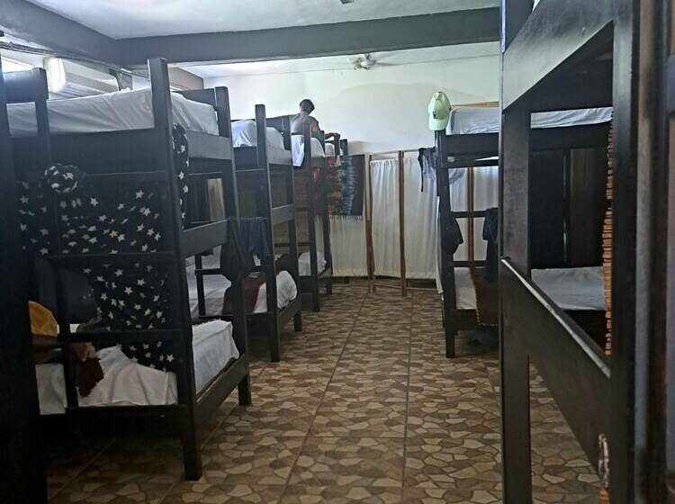 ホテル Hidden Jems Mahahual Hostel