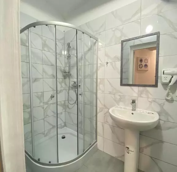 هتل лісапед на зустрічній