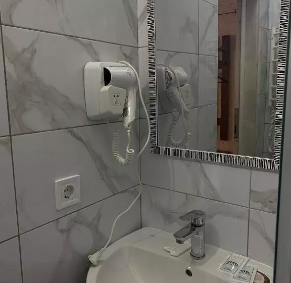 هتل лісапед на зустрічній