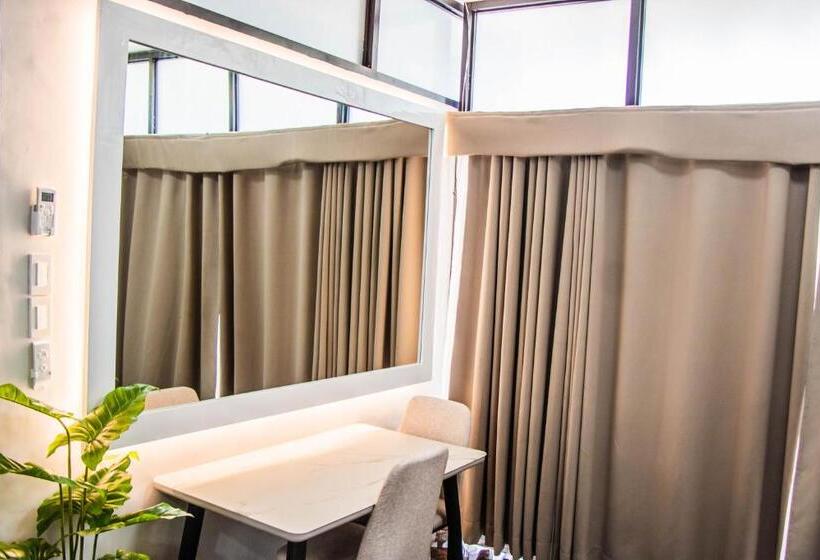 Hotelli Blue Palm Mountain Resort