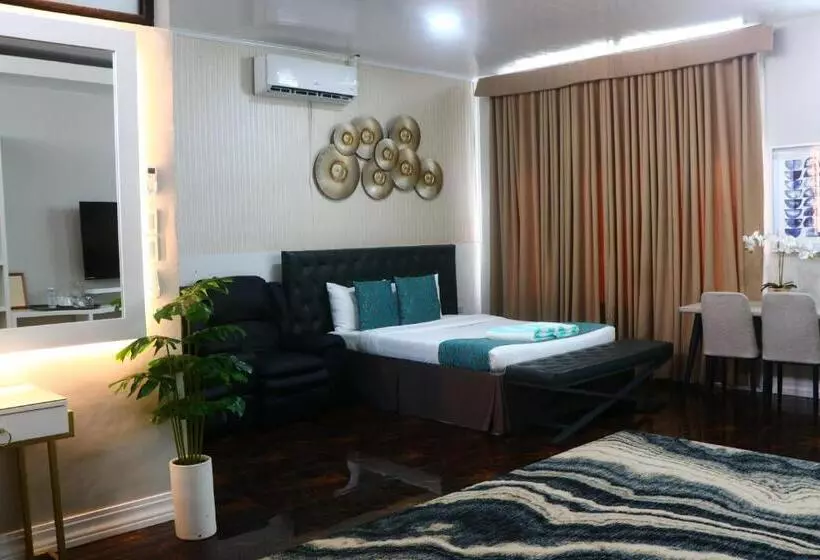 Hotelli Blue Palm Mountain Resort