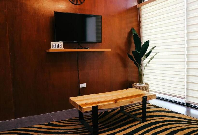 Hotelli Blue Palm Mountain Resort