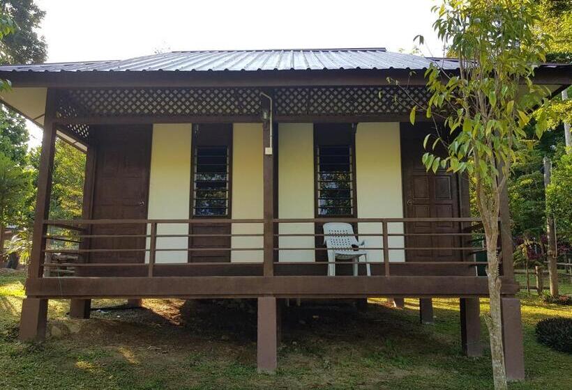 Hotel D Impiana Riverview Chalet # Lenggong