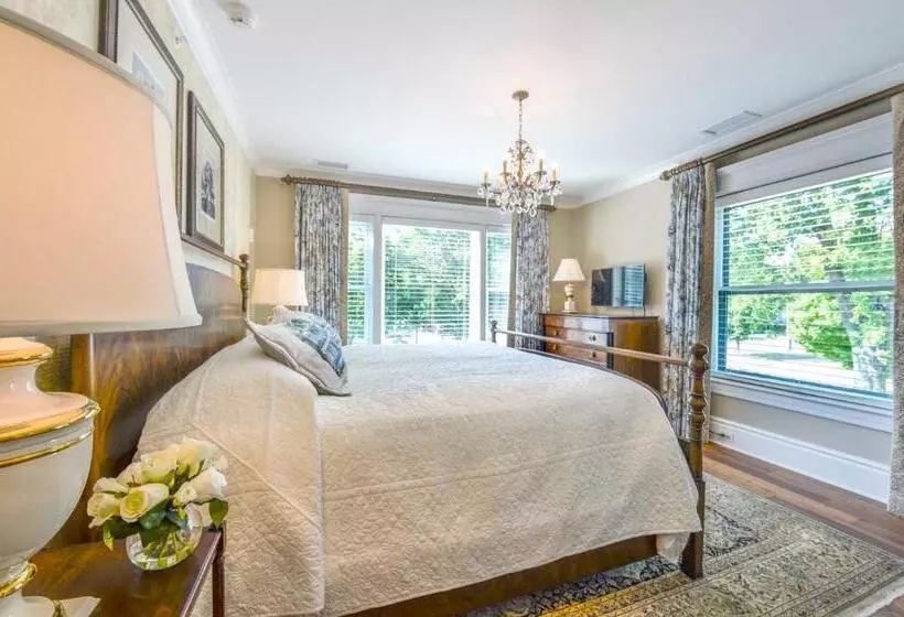 Hotelli Hannum House