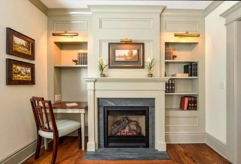 Hotelli Hannum House