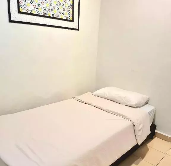 Hotelli Pine Lodge By Evr Previously Yss Indrawasih