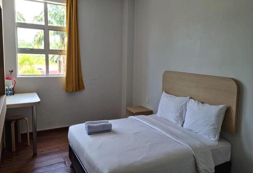 Hotel Oyo 90901 Santai Morib