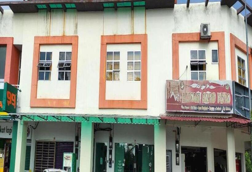 Hotel Oyo 90901 Santai Morib