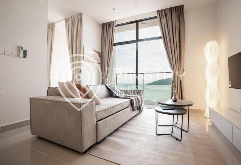 Hotelli The Shore By Calvin