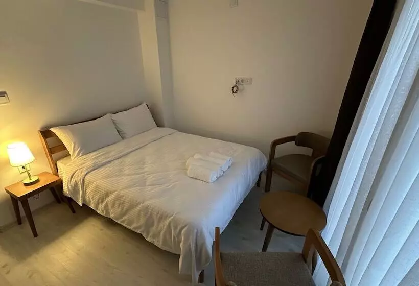 Retkeilymaja Nostalgia Time