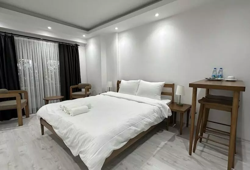 Retkeilymaja Nostalgia Time