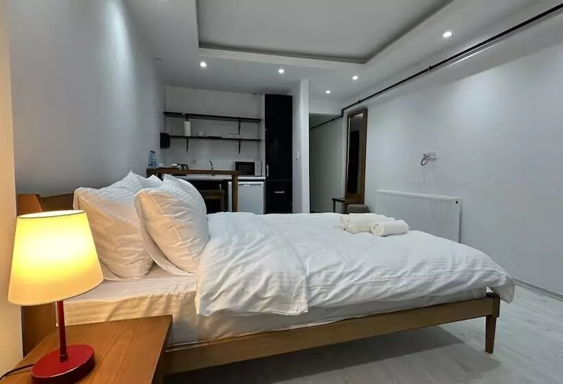 Retkeilymaja Nostalgia Time