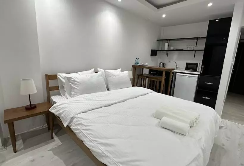 Retkeilymaja Nostalgia Time