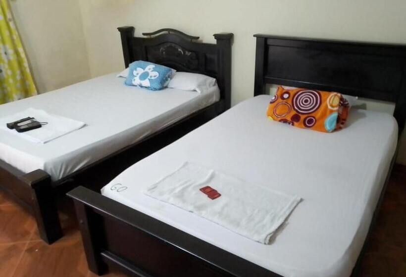 Nuevo Hotel La Casita Curumani