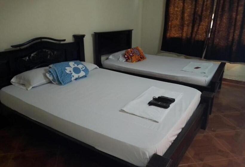 Nuevo Hotel La Casita Curumani