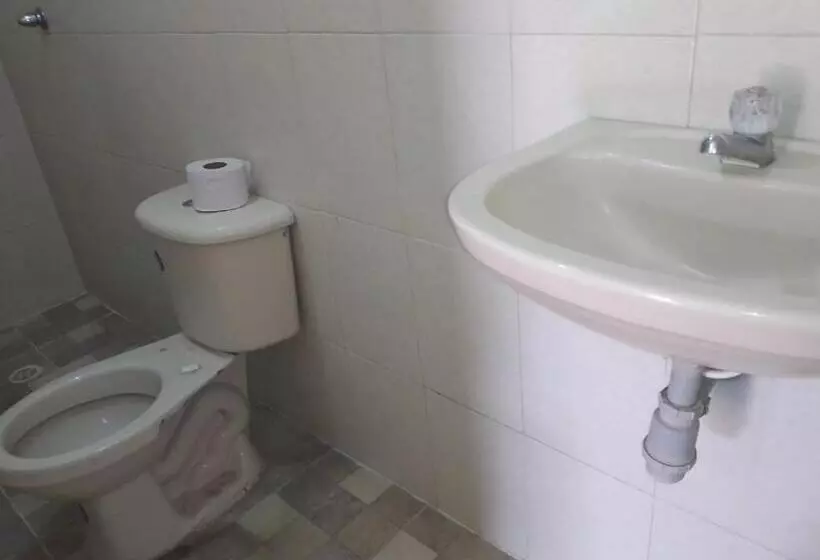 Nuevo Hotel La Casita Curumani
