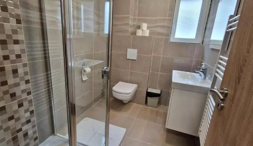 پانسیون Anton Apartmanház
