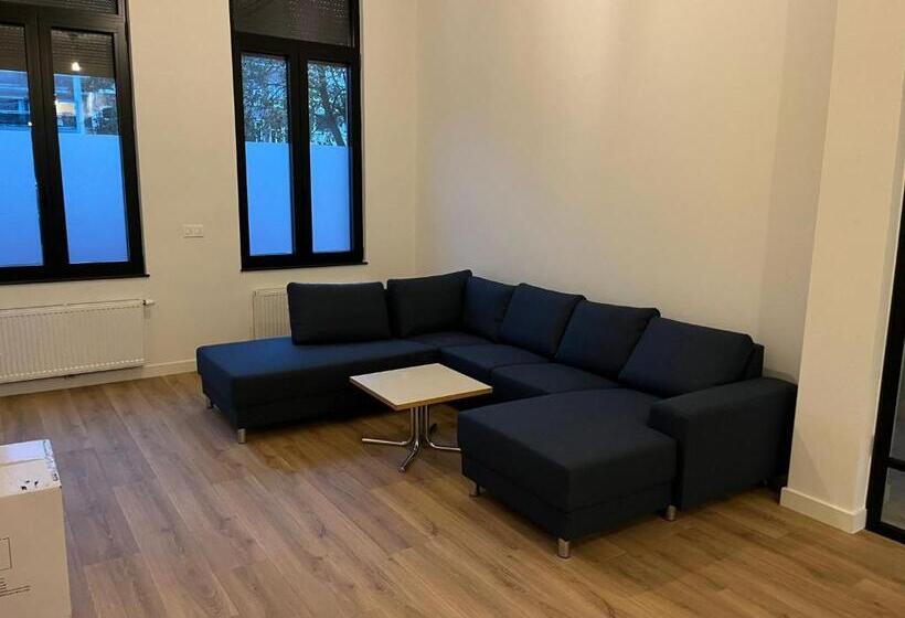 پانسیون Astrid