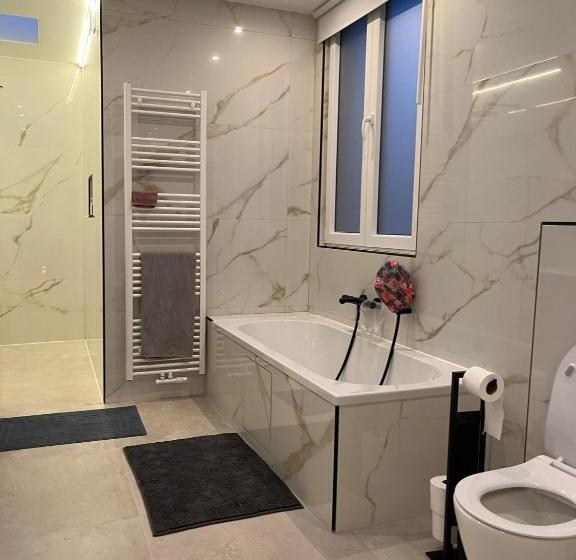 پانسیون Astrid