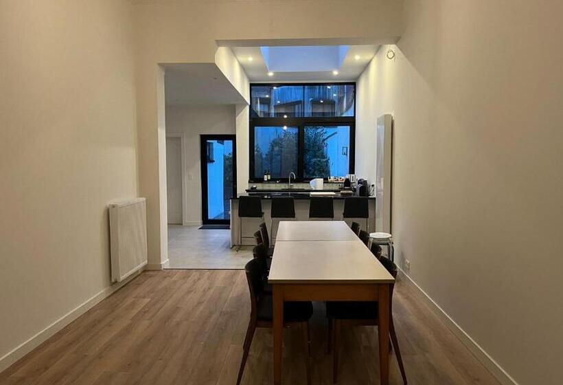 پانسیون Astrid