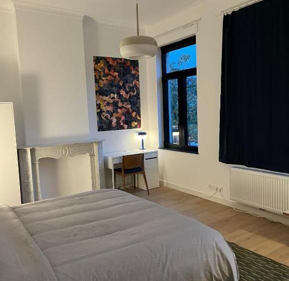 پانسیون Astrid