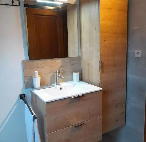 ペンション Au Bord De L Orléans