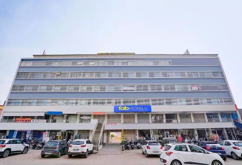 Majatalo Fabhotel Hill Park I