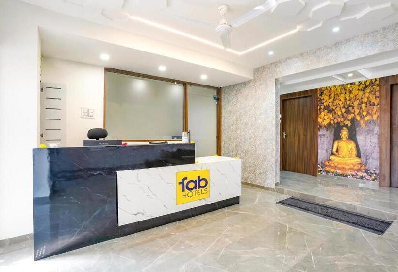 بنسيون Fabhotel Hill Park I