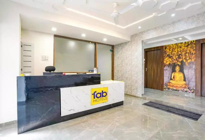 Majatalo Fabhotel Hill Park I