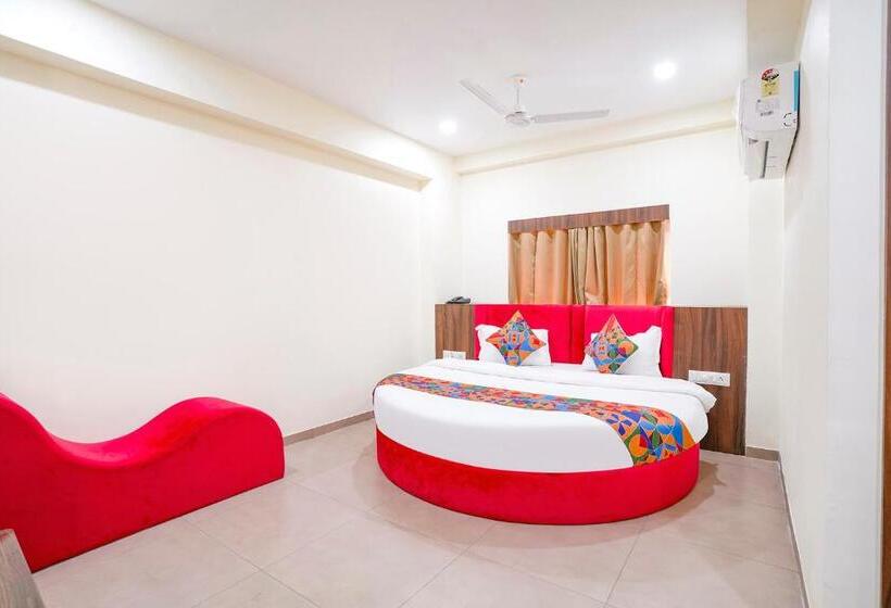 بنسيون Fabhotel Hill Park I