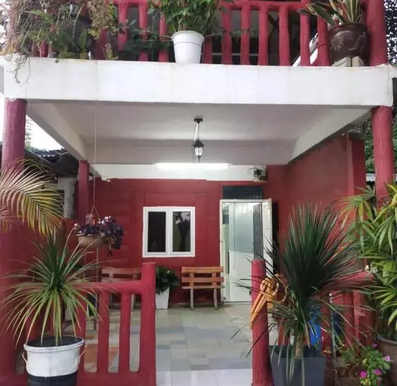 ペンション Homestay Pokdin