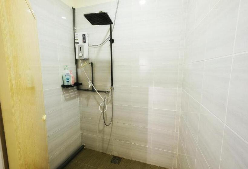 פנסיון Monstera Guesthouse