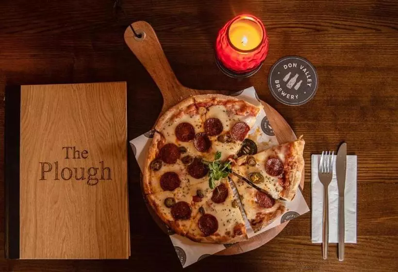 ユースホステル The Plough Inn