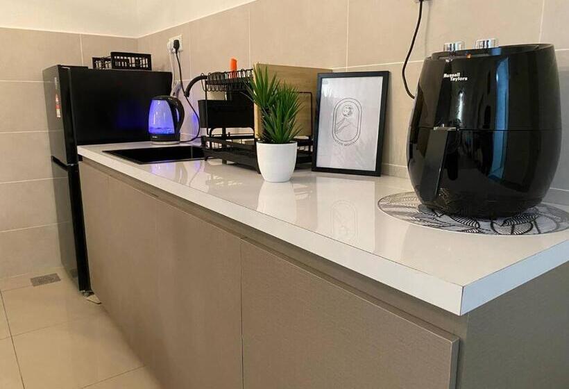 Bali Seaview Residences Melaka @the Moon