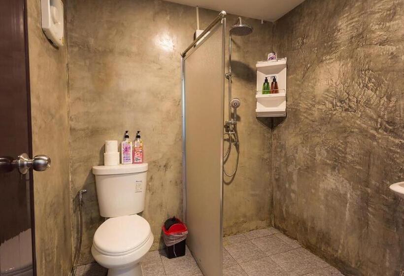 مبيت وإفطار Crazy Mojito Restaurant & Bungalow