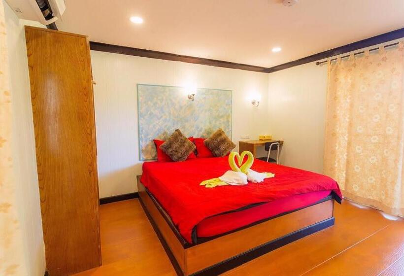 مبيت وإفطار Crazy Mojito Restaurant & Bungalow