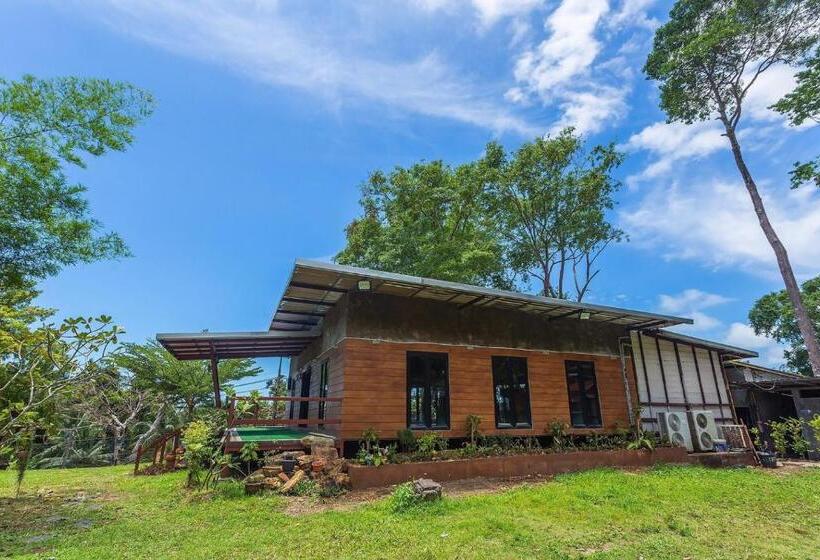 مبيت وإفطار Crazy Mojito Restaurant & Bungalow