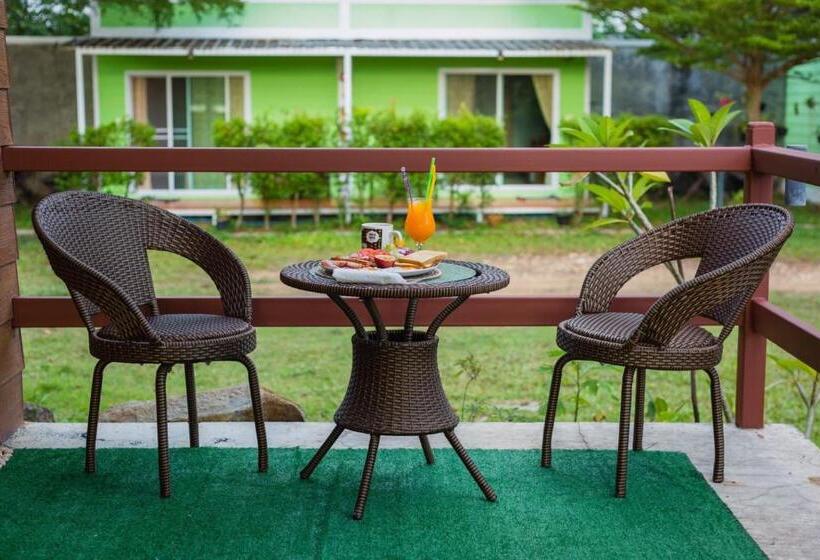 مبيت وإفطار Crazy Mojito Restaurant & Bungalow