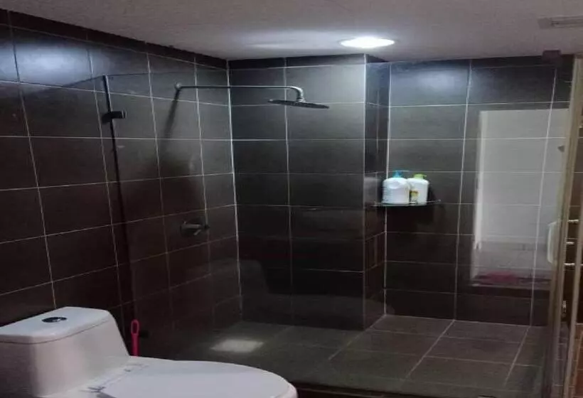 Ccfd 5pax Gold Coast Morib Resort   Banting Sepang Klia Tanjung Sepat